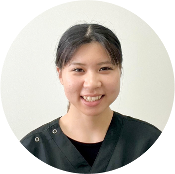 鍼灸師 顔写真1
